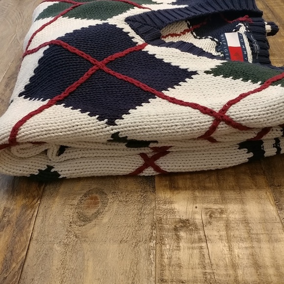 Tommy Hilfiger Heavyweight Argyle Knitted Sweater - Picture 7 of 8